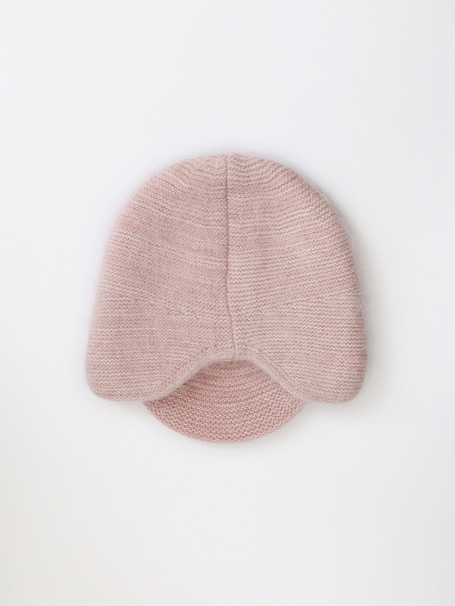 Шапка-ушанка из ангоры и нейлона с козырьком в ассортименте